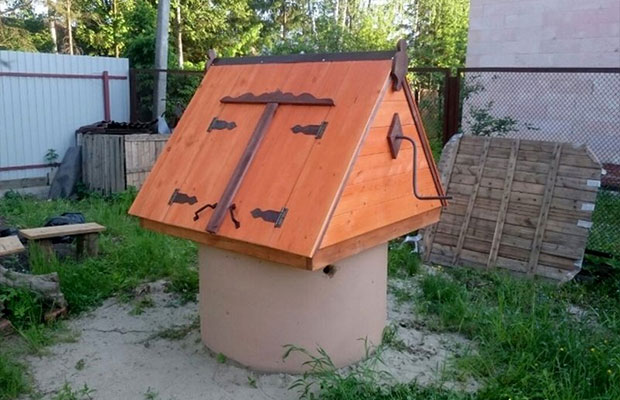 Колодезный домик или крышка
